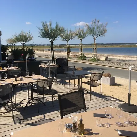 Sur La Marennes (Charente-Maritime)